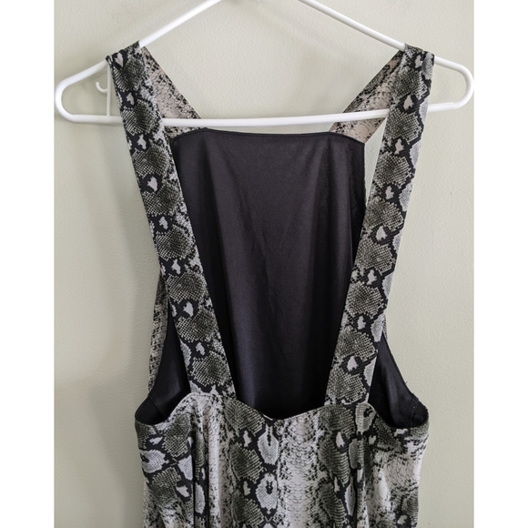Show Me Your Mumu Billie Water Moccasin Dress in Grey Size Small - Picture 6 of 8